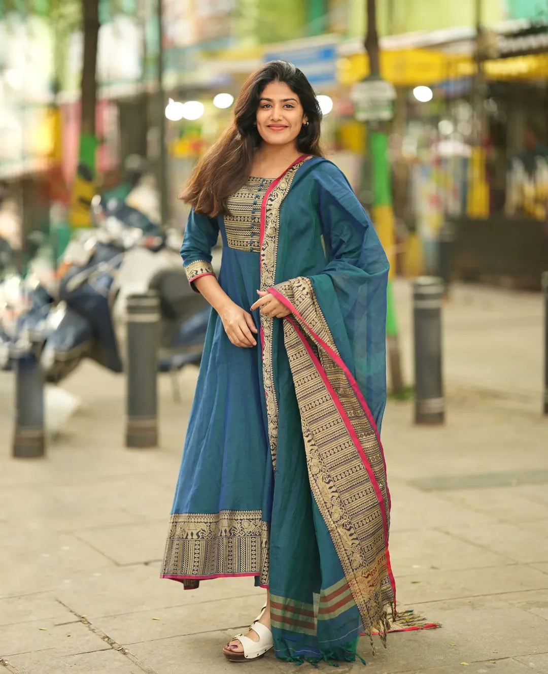 Narayanpet Anarkali Kurta & Dupatta Set