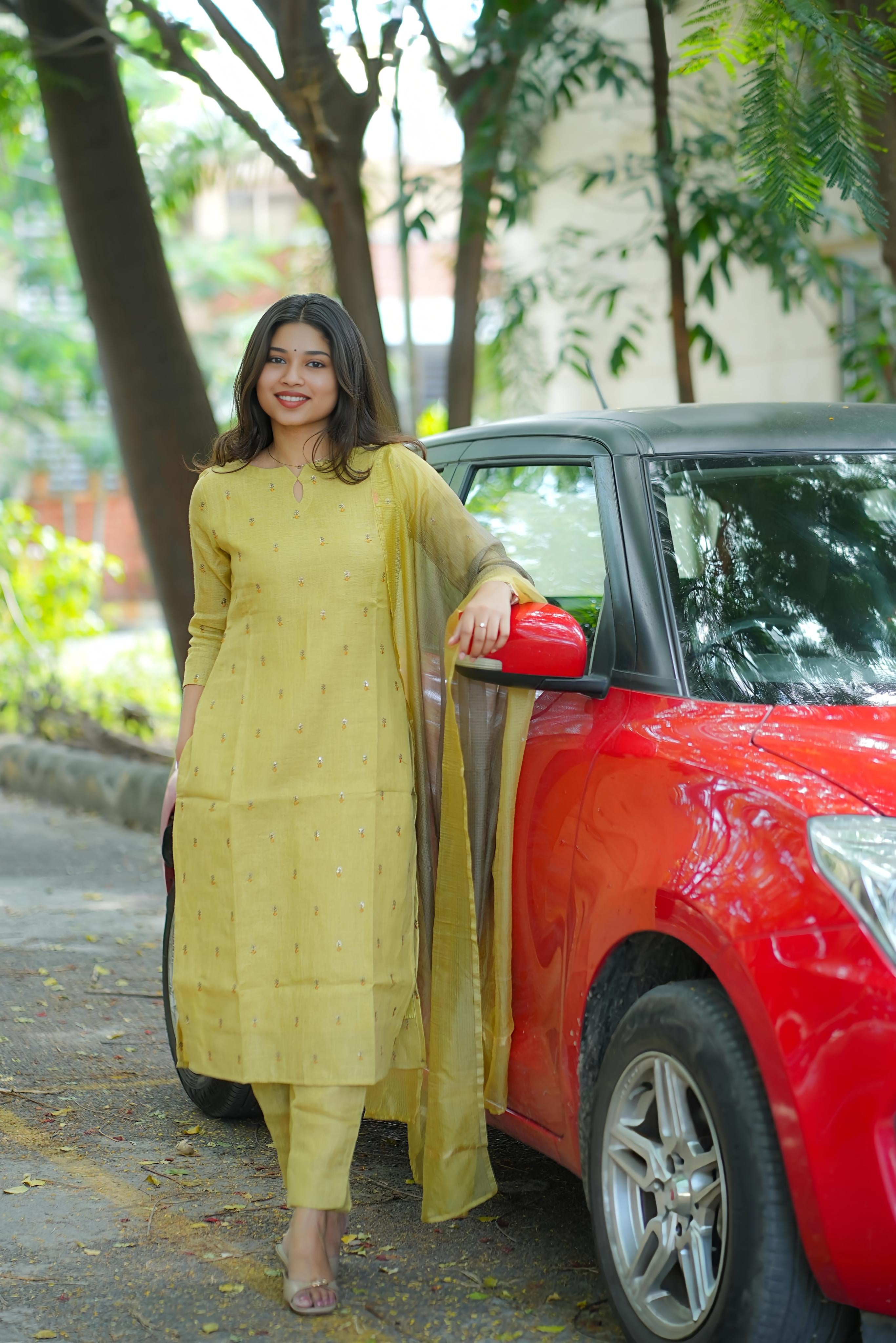 Sunlit Serenity 3 Piece Suit